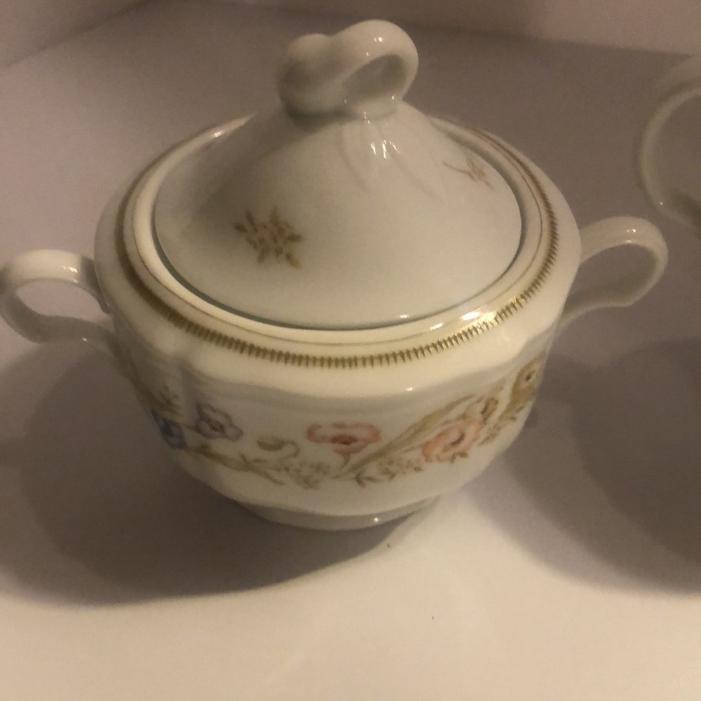 Mikasa Sugar and creamer ceramic coffee set (rare ) - Picture 4 of 7